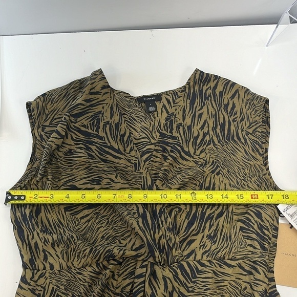 Halogen Twist Wrap Front Top Olive Black Splice Animal Size Small New - Picture 8 of 10